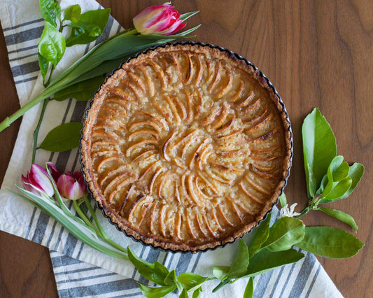 Guava Cream Cheese Tart – Tropical No-Bake Pastry Delight