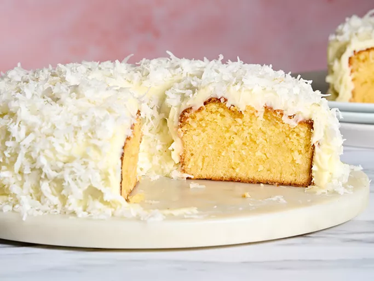 Easy Cream Soda Coconut Cake with Cream Soda Flavor Extract – Moist & Tropical
