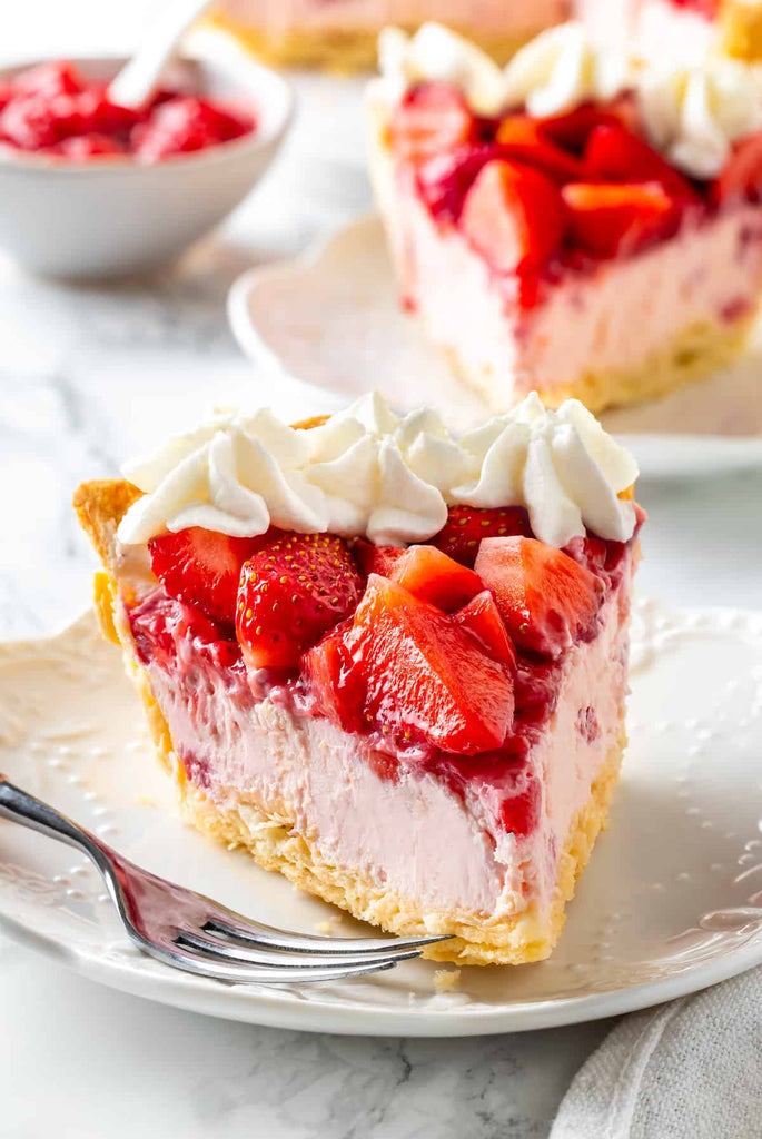 Strawberry Creamsicle Pie with Strawberry Creamsicle Flavor Extract