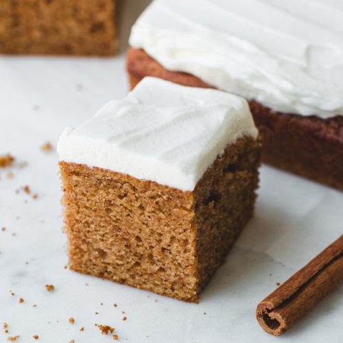 Ultimate Cinnamon Extract Spice Cake – Moist, Aromatic & Fluffy