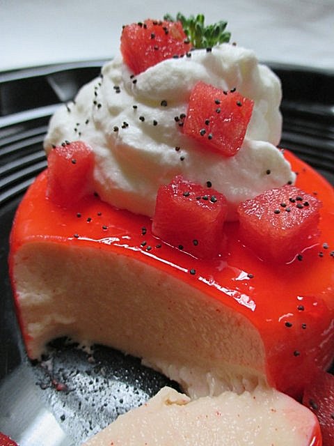 Creamy Watermelon Extract Panna Cotta – Easy No‑Bake Dessert