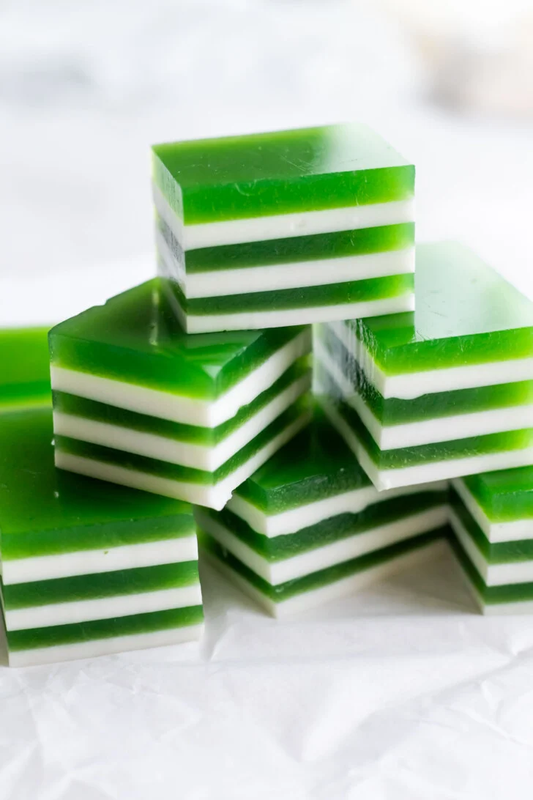 Easy Pandan Coconut Jelly (Vegan & Dairy-Free)