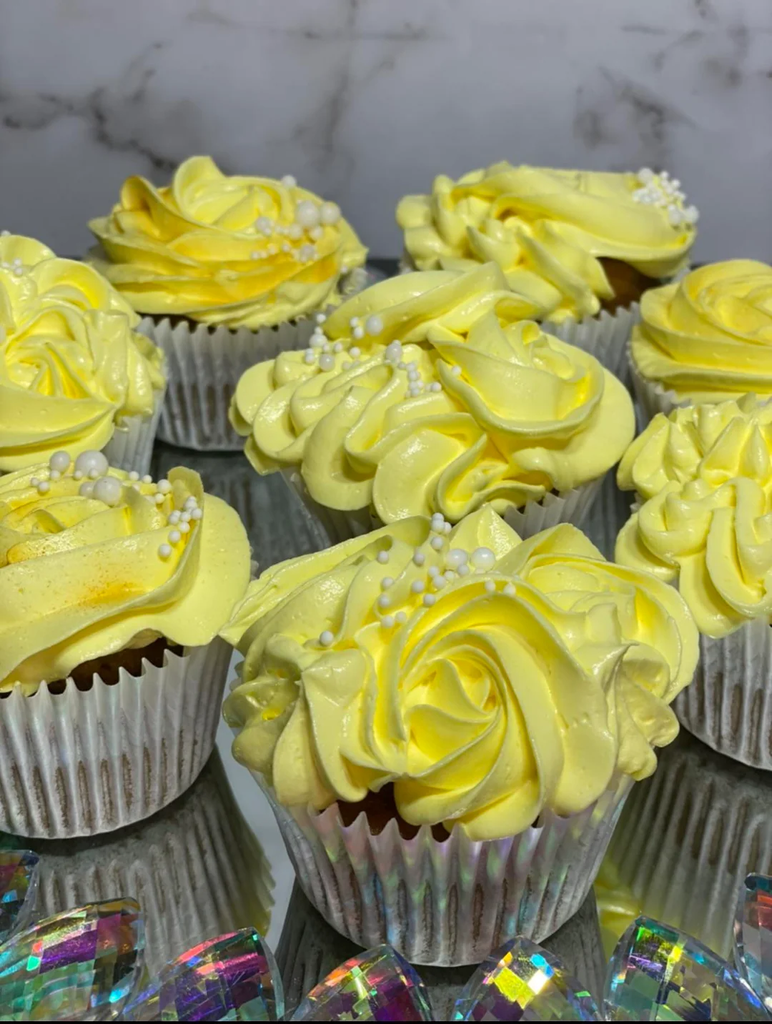 Brighten Buttercream Frosting with Natural Yellow Food Dye