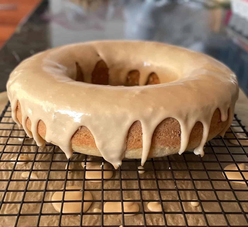 Maple Frosting for Donuts & Cakes