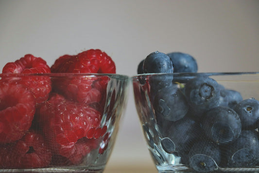 The Vibrant Taste of Blue Raspberry Extract in Candy and Drinks